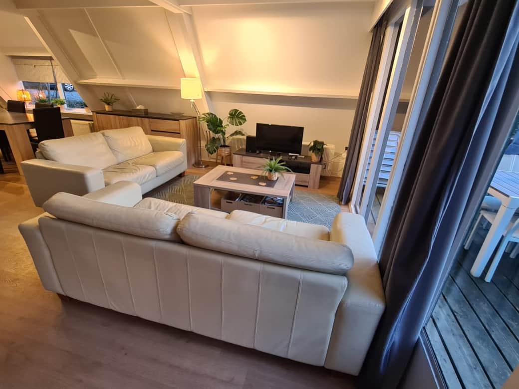 WhatsApp Image 2025-10-14 à 08.42 WhatsApp Image 2025-10-14 à 08.42