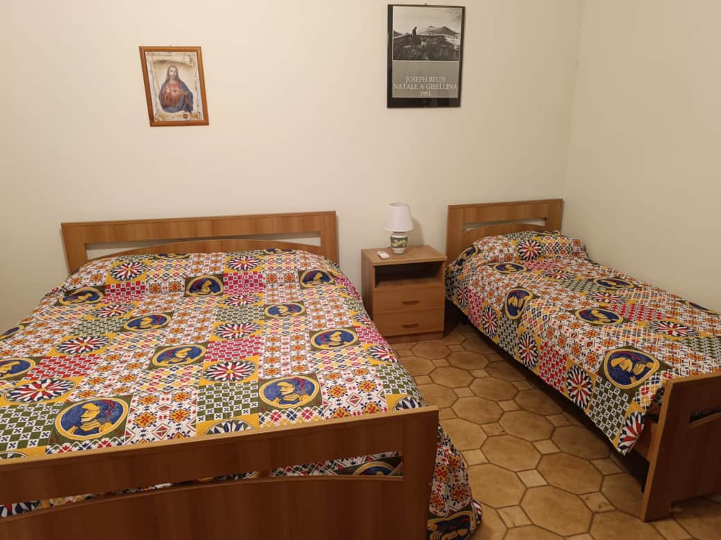 Gibellina Dimora d'Arte Camera tripla 8