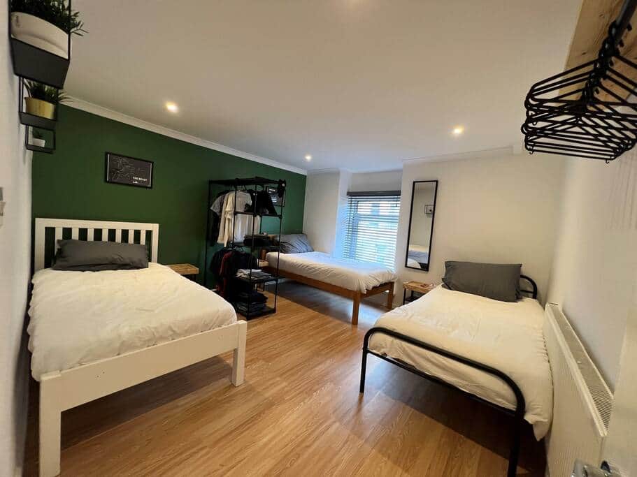 Bedroom 2 - Three single beds