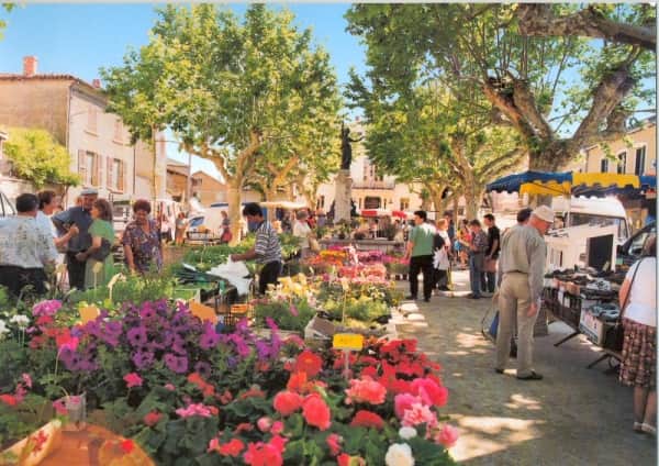 Marché de Hauterives