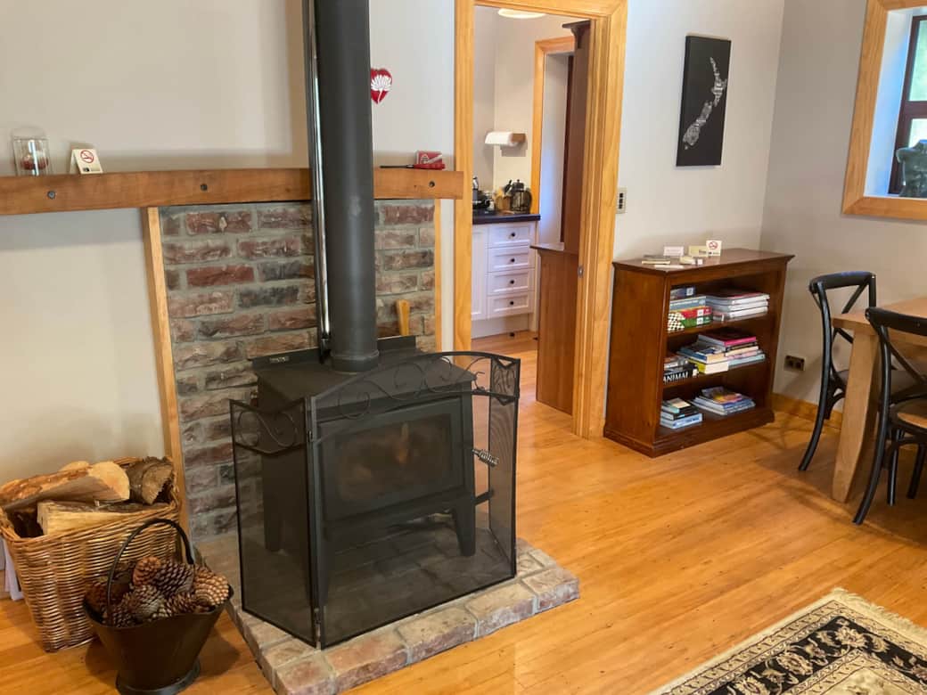 Logburner and wood supplied Logburner and wood supplied