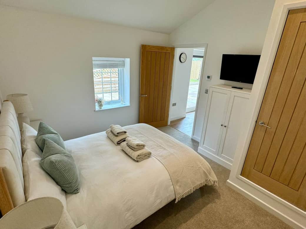Double Bedroom
