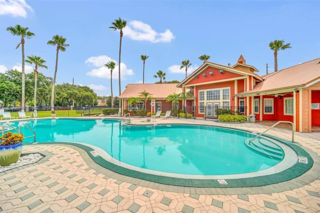 Main pool
Main pool