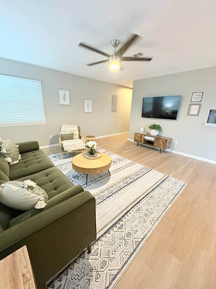 Stream all of your favorite platforms from this 55” Samsung smart TV. We provide Hulu, Disney + & Peacock for free. 