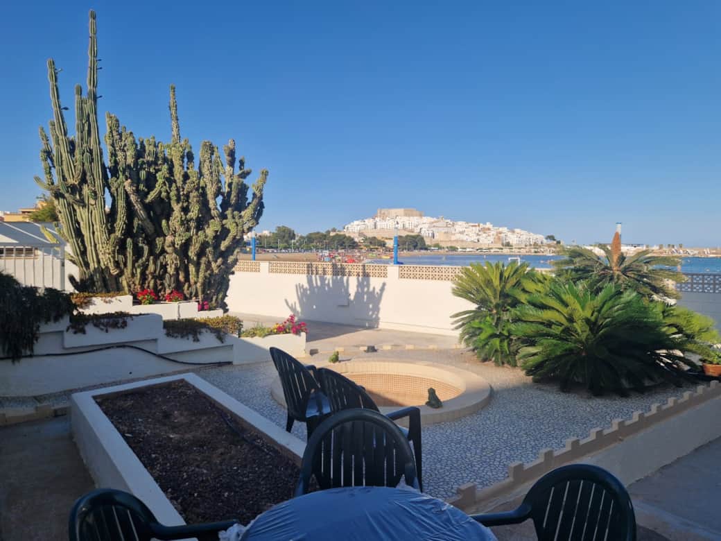 Stay steps from the sea — Villa Brisamar, a beachfront retreat with modern comforts Stay steps from the sea — Villa Brisamar, a beachfront retreat with modern comforts