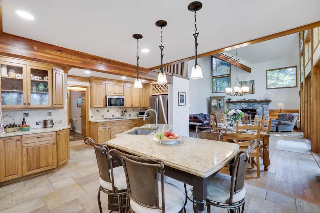 Large open concept kitchen