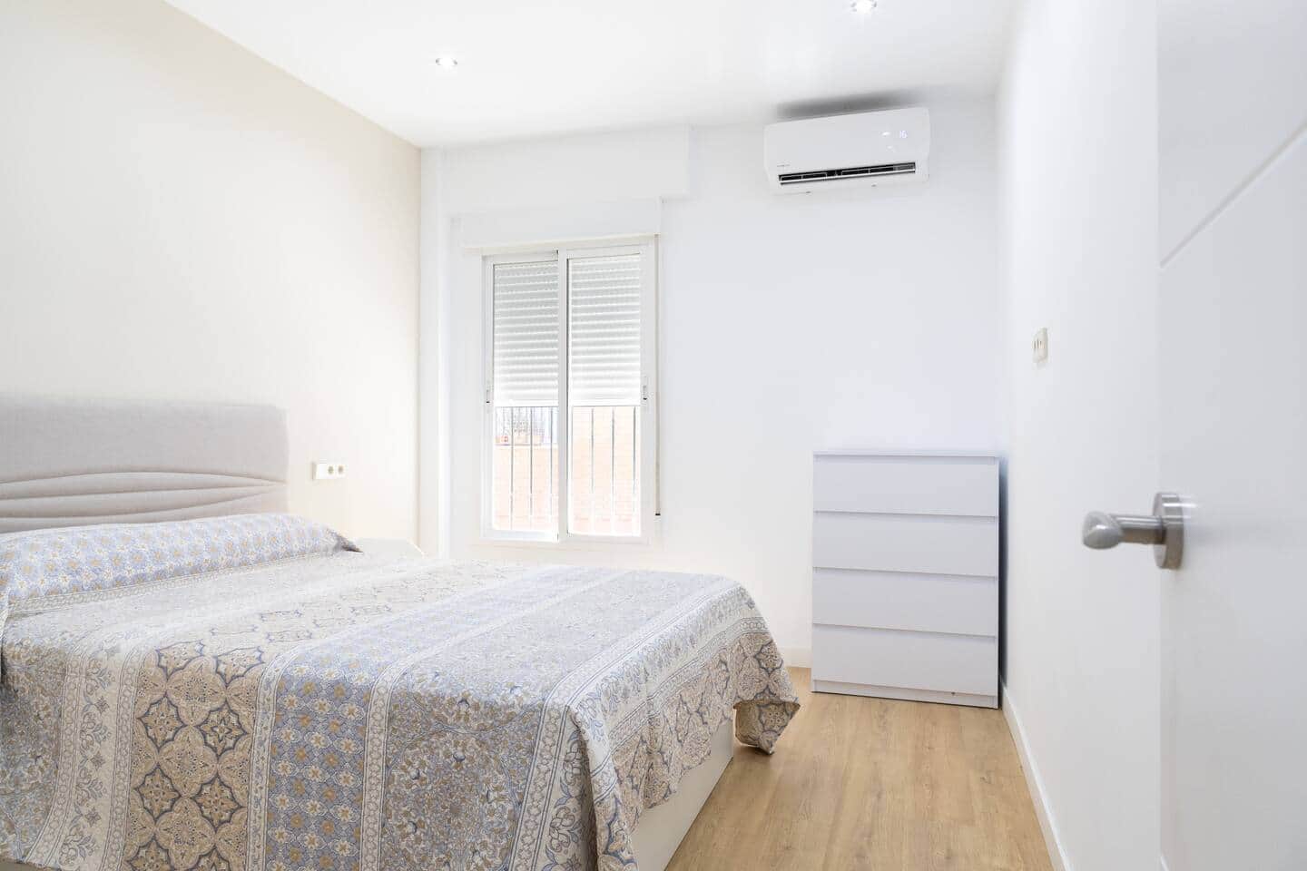 Apartamento moderno céntrico con AC y Luz natural — foto 11