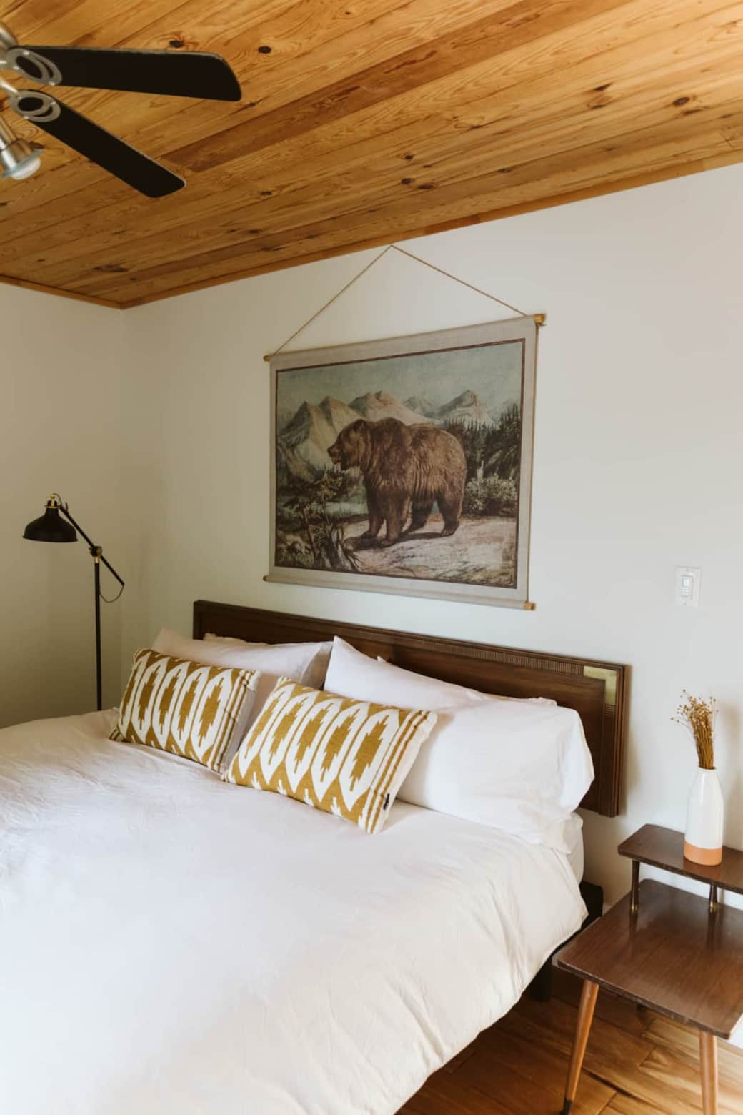 Bedroom #1 - Master (King)