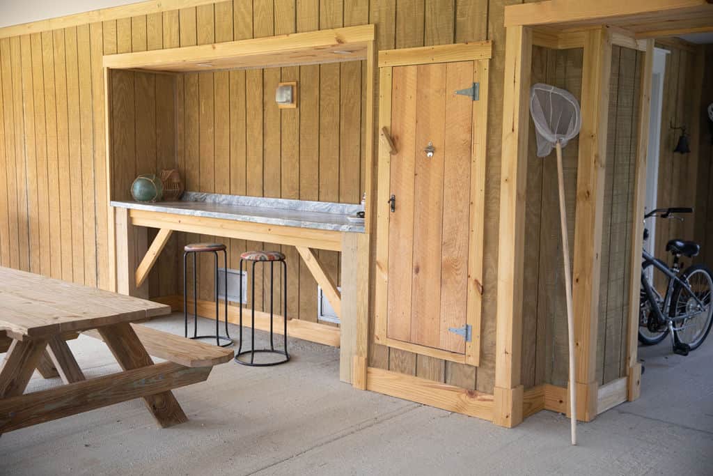 Outside bar area