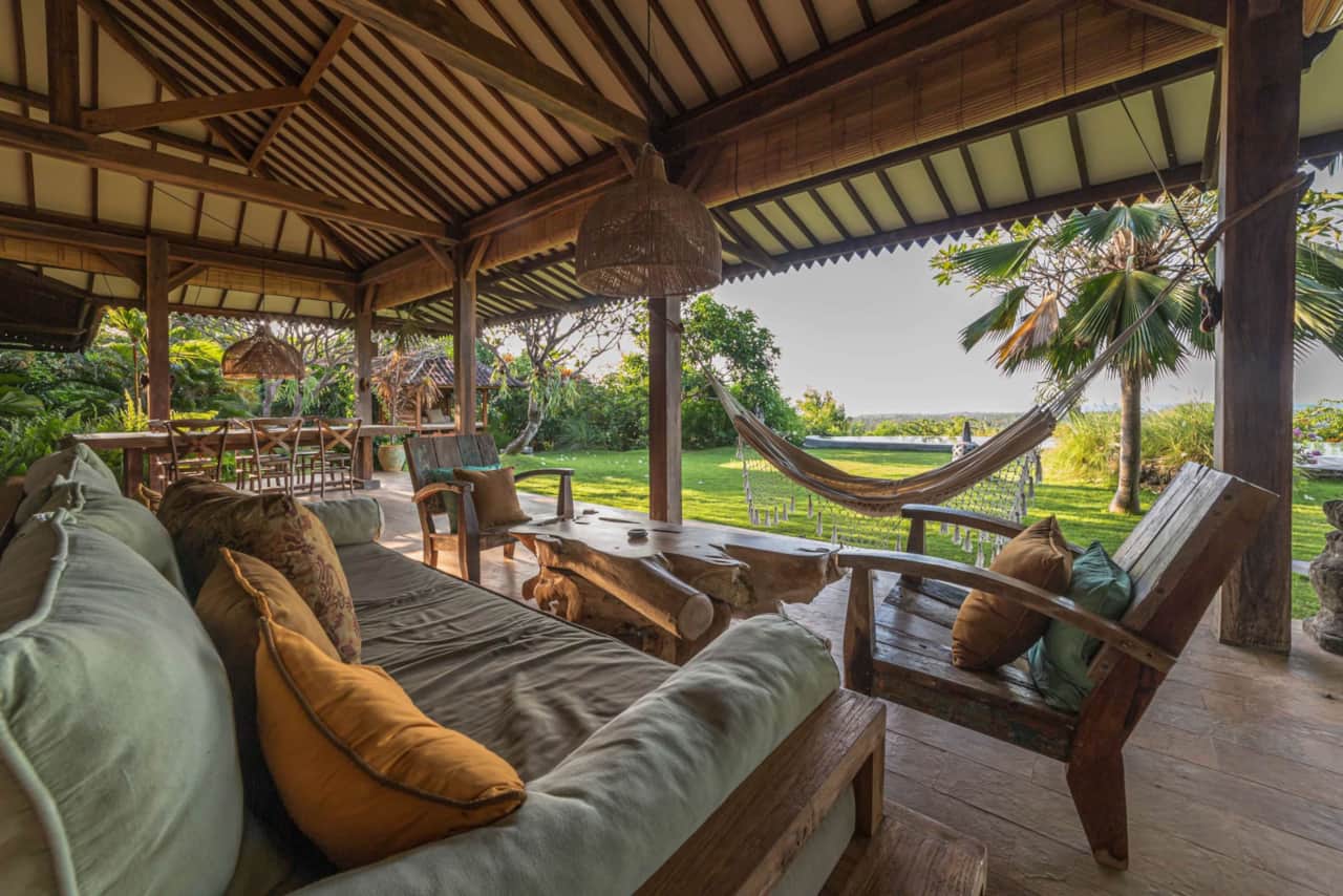 Sumberkimahill_bali_villa_madoe 