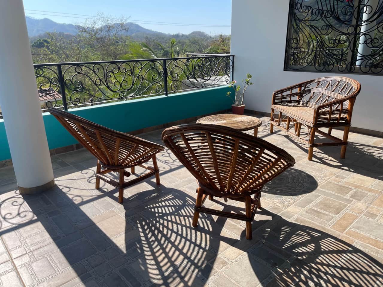 Upstairs Balcony 