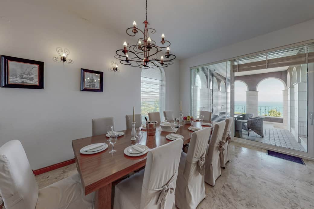 Dining area Dining area