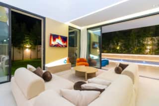Villa luxe Élégante, Piscine chauffée privée, Jeux — photo 18