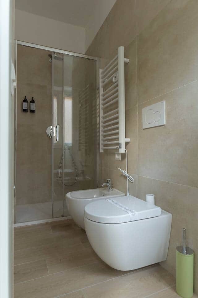 Bathroom fixtures