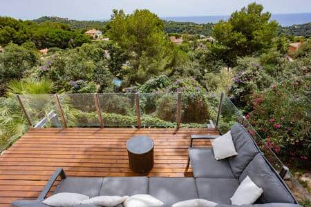 Zona lounge con vistas al mar