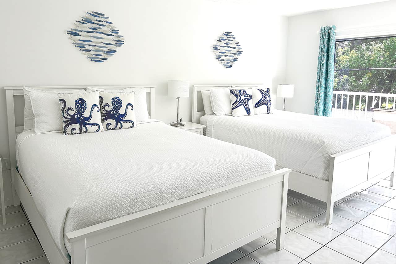 41 - First Bedroom with 2 queen beds.