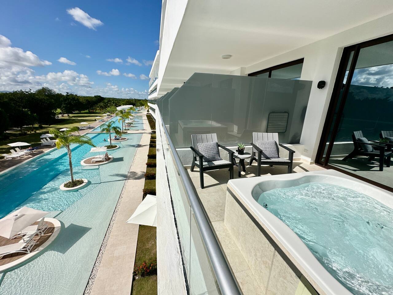 Cozy Golf & Pool condo @ Cana Rock Star, Cana Bay photo 4