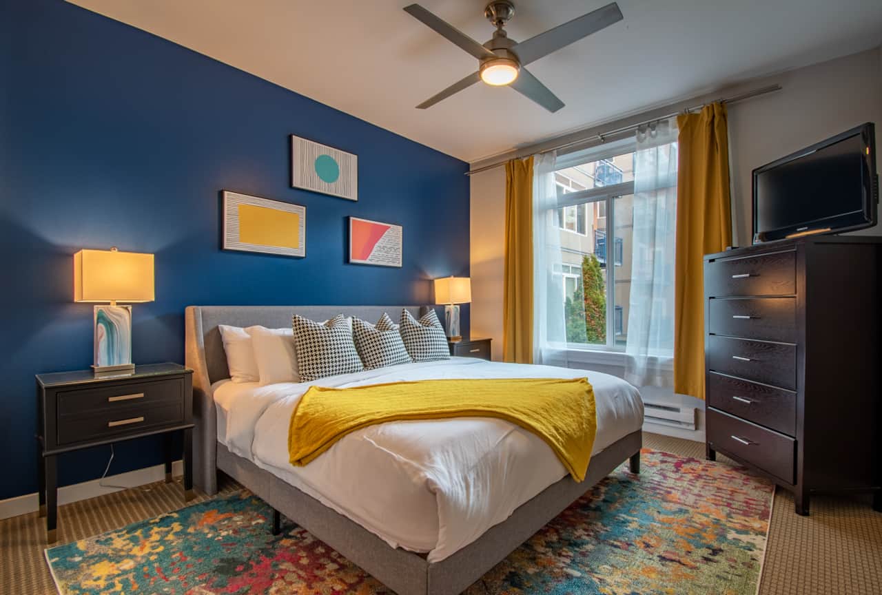Master Ensuite Bedroom with a King Sized Bed