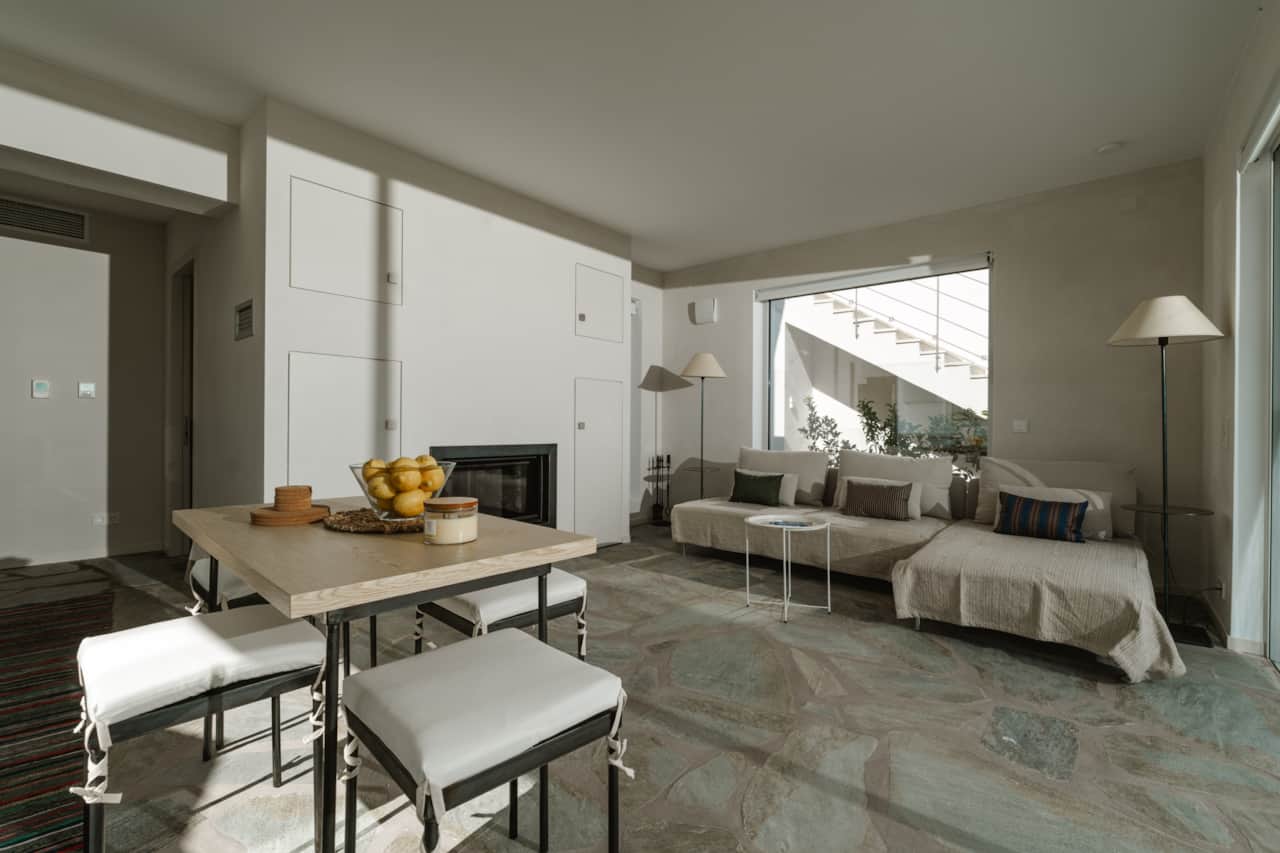 Villa Two, Apartment living/ dining room