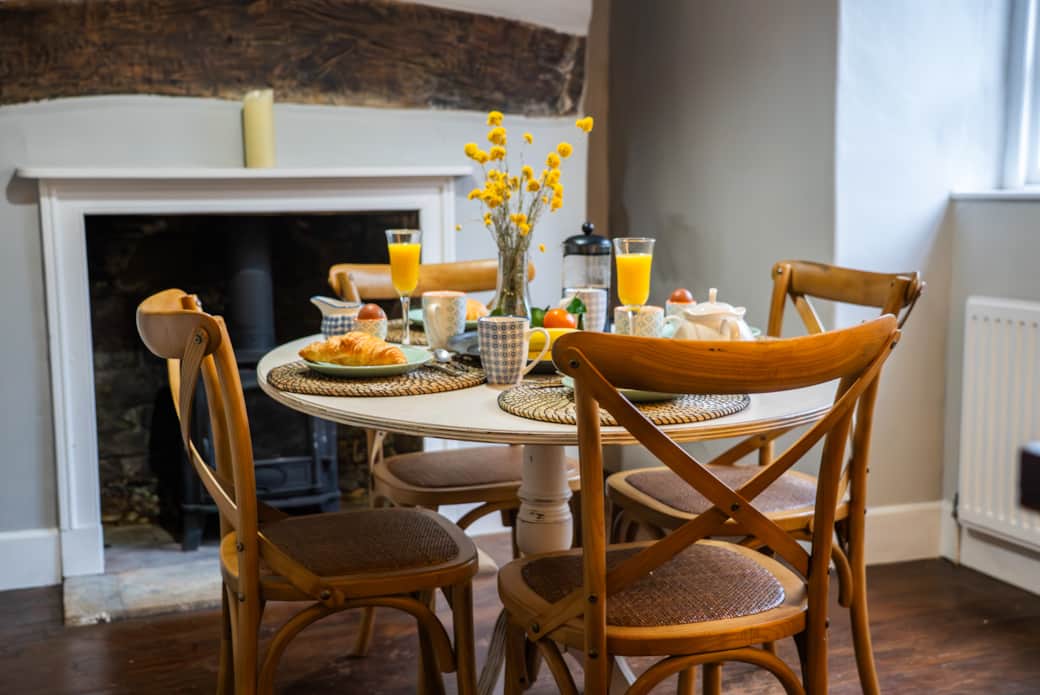 Breakfast Room