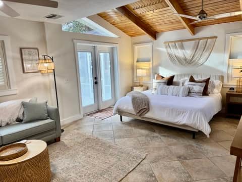 King bed next to outside access door and the pool entry. C1A8 4BE1 B0E2 85A774D026E0 4 5005 c King bed next to outside access door and the pool entry. C1A8 4BE1 B0E2 85A774D026E0 4 5005 c