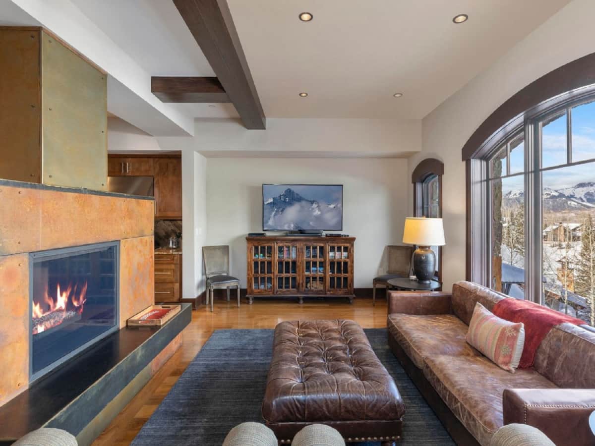 Elkstone: Hot tub, fireplace, views OH MY!: vacation rental in Telluride