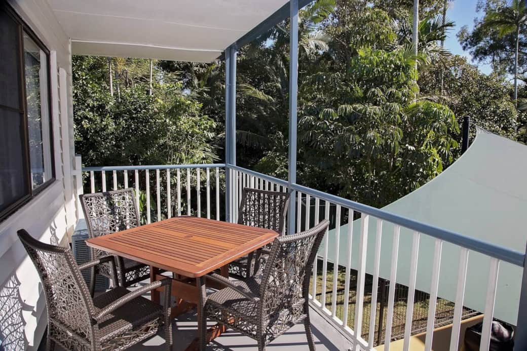 Apollo Jewel No 6 - Verandah Apollo Jewel No 6 - Verandah