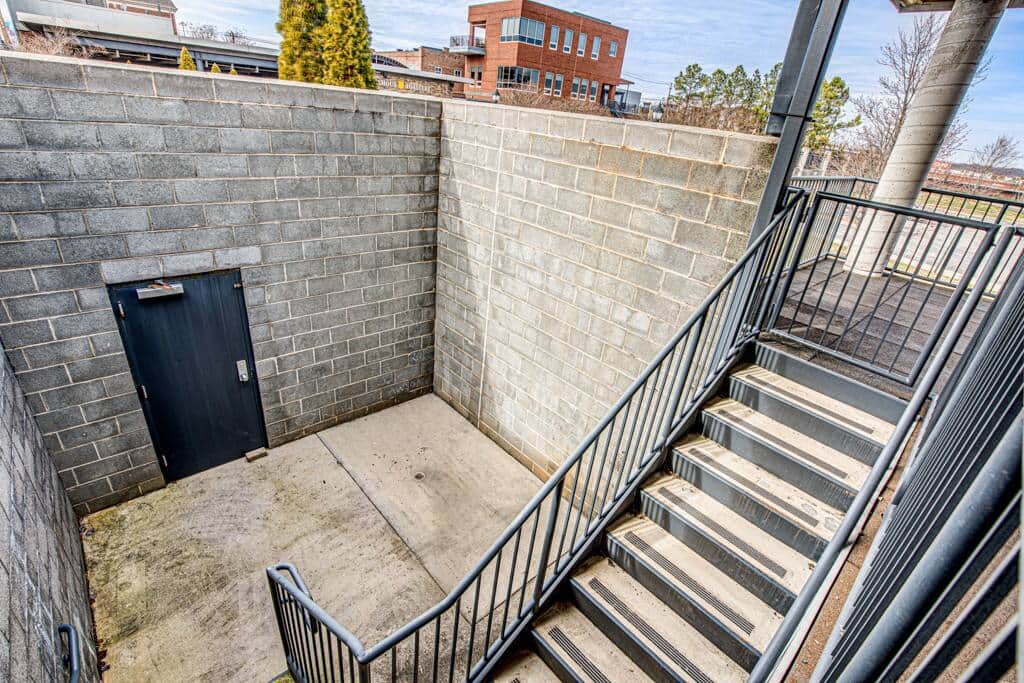Private Courtyard Entrance