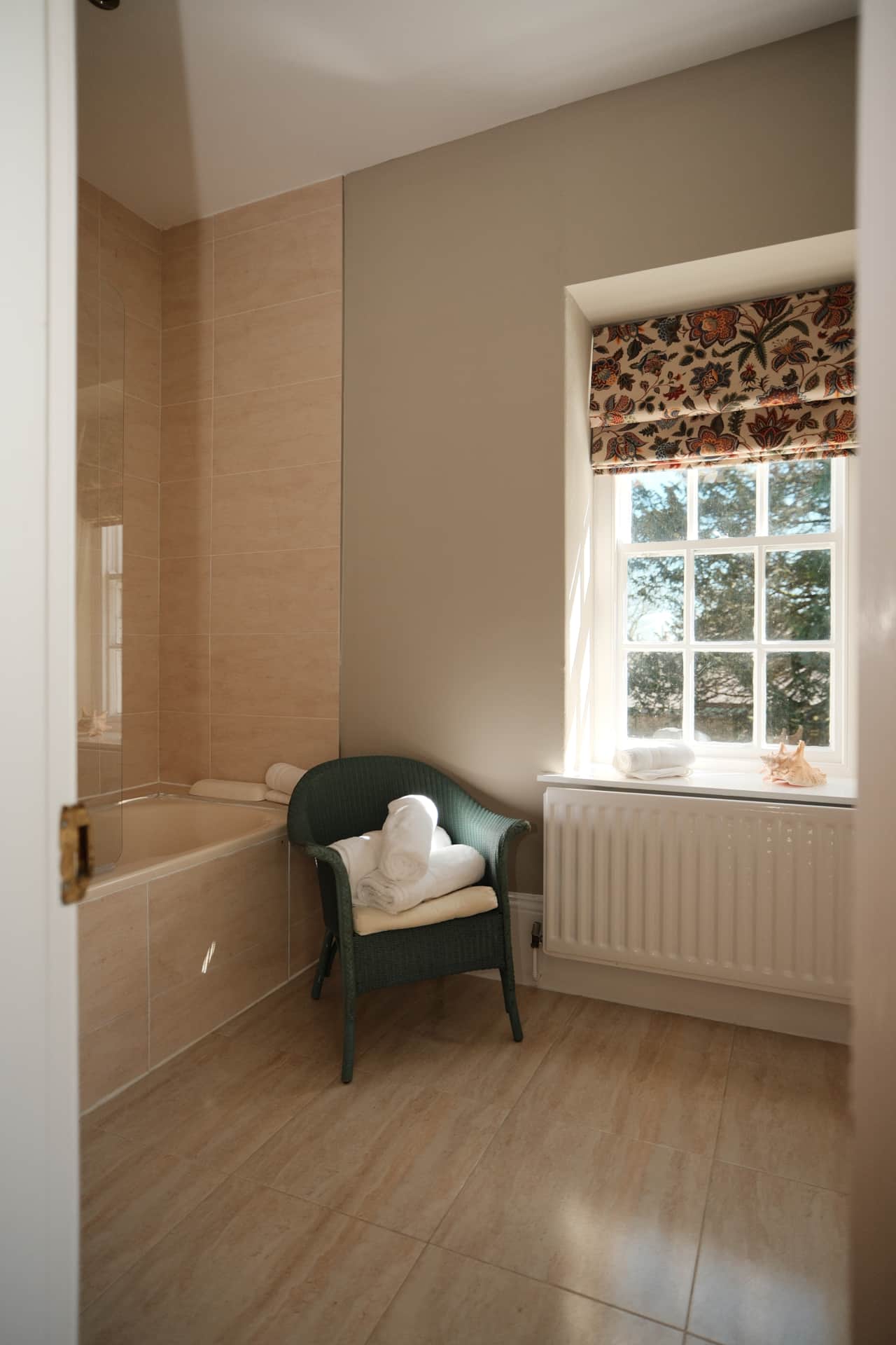 Hall bedroom 3 en-suite 