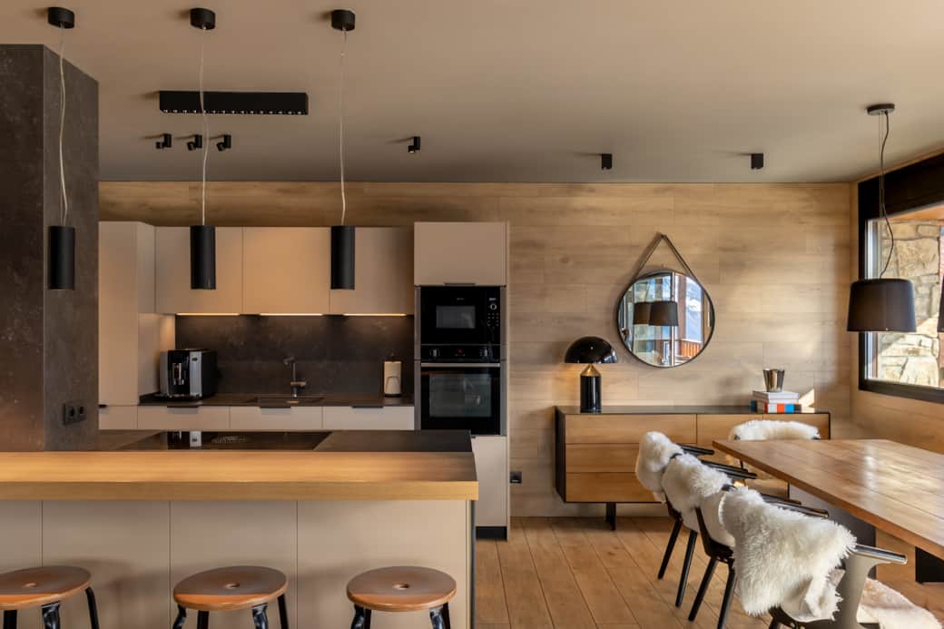 Kitchen:dining room