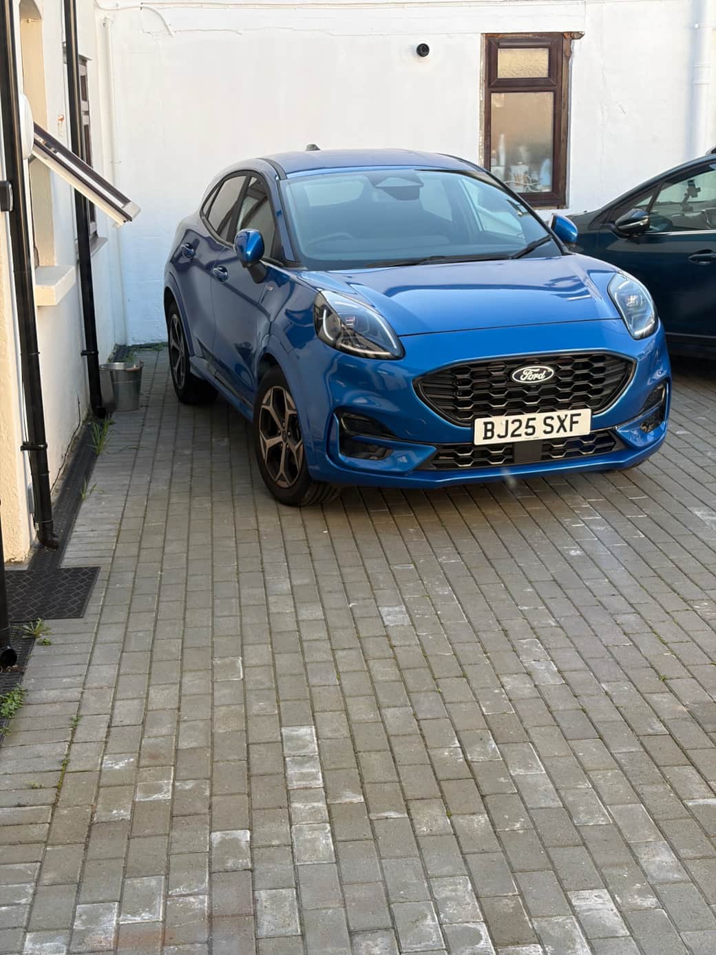 Please follow parking instructions on check-in info 