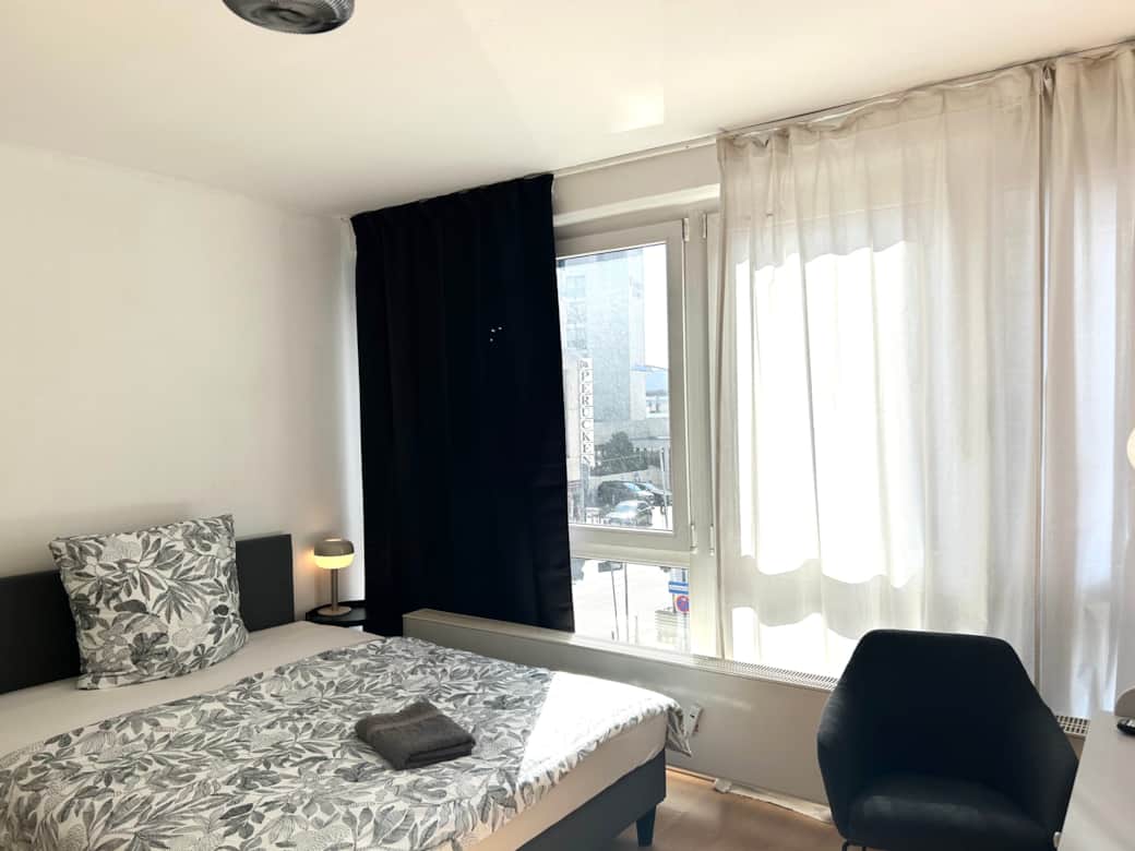 Image picker 6449C90A 6A97 4E83 A49C 55228ED2B0AD 7788 000000F875FD8F1F