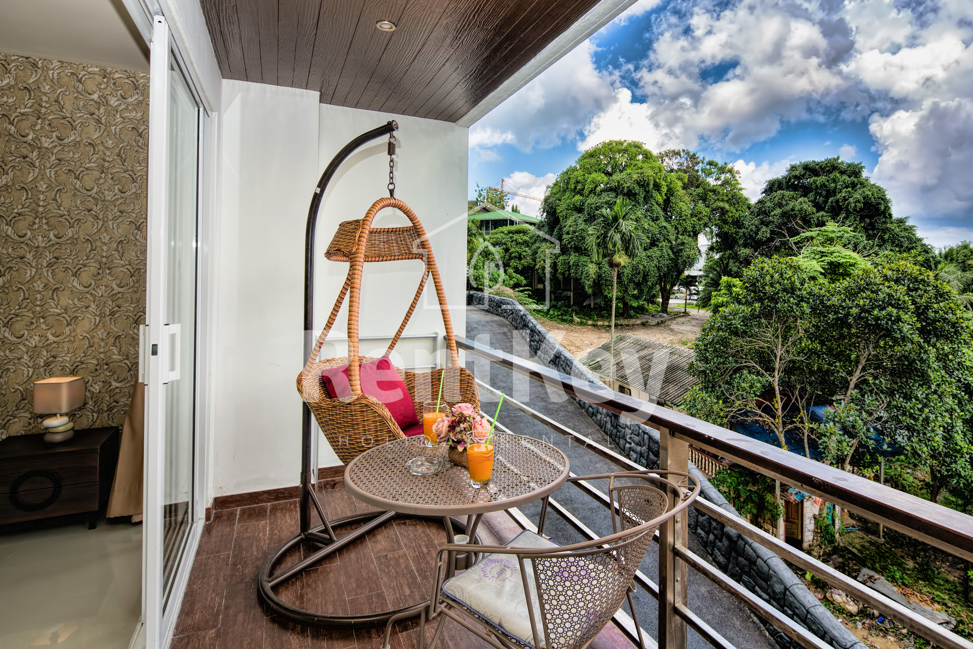 RK003 Panoramic city view Apartment @ Patong, 40sq.m.