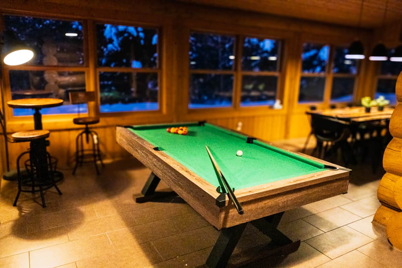 Petite table de billard, souvenirs grandiose.