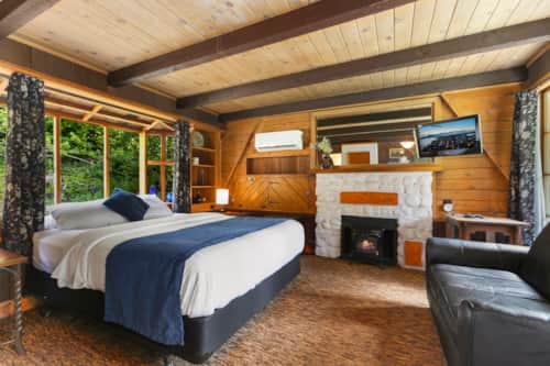 Cabin Rentals & Wedding Venue | Robin Hood Village Resort Hood Canal