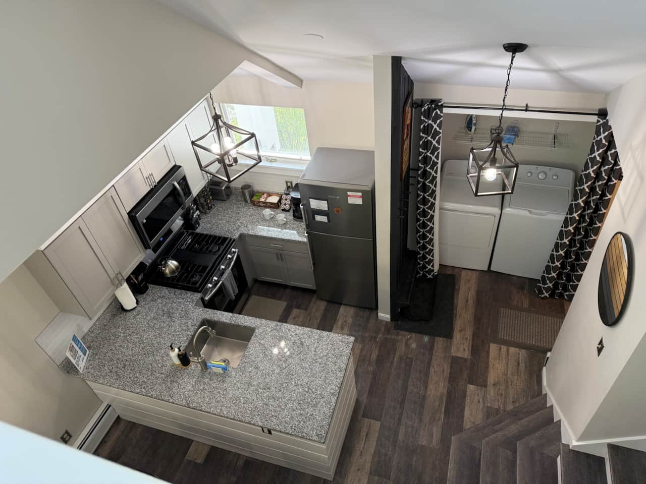 Ariel view of kitchen