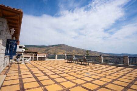 Casa con gran piscina y vistas "Alma del Castañar" — foto 3