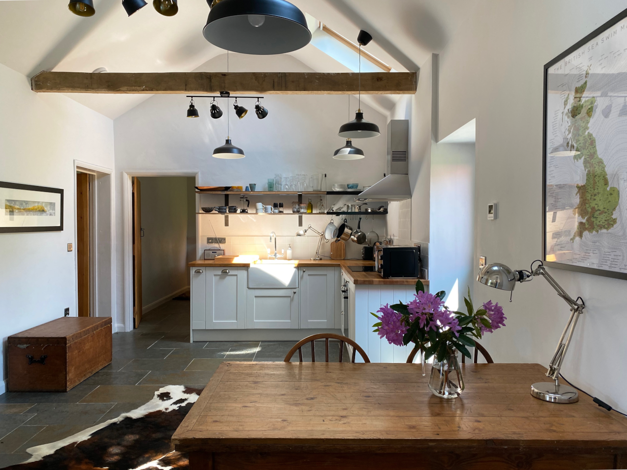 Kitchen and dining table