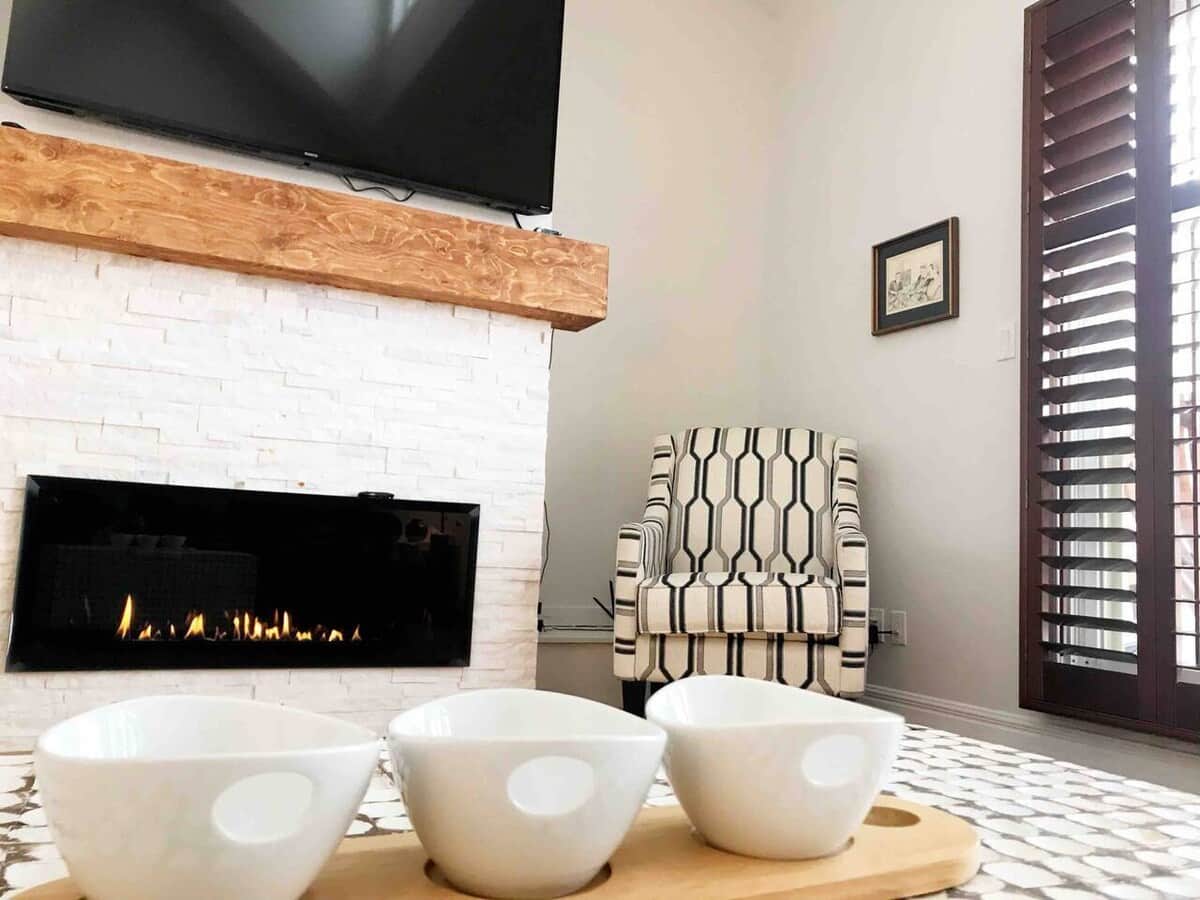 Cozy fireplace. Are you ready to relax?