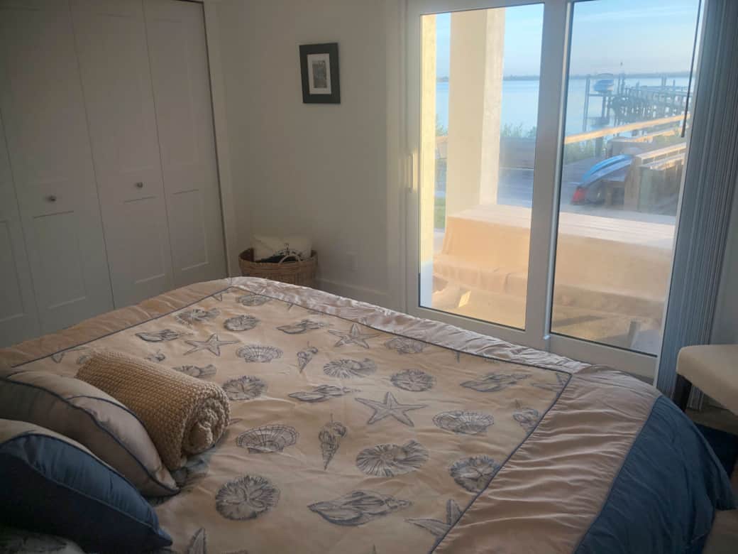 Guest Bedroom - Oceanview