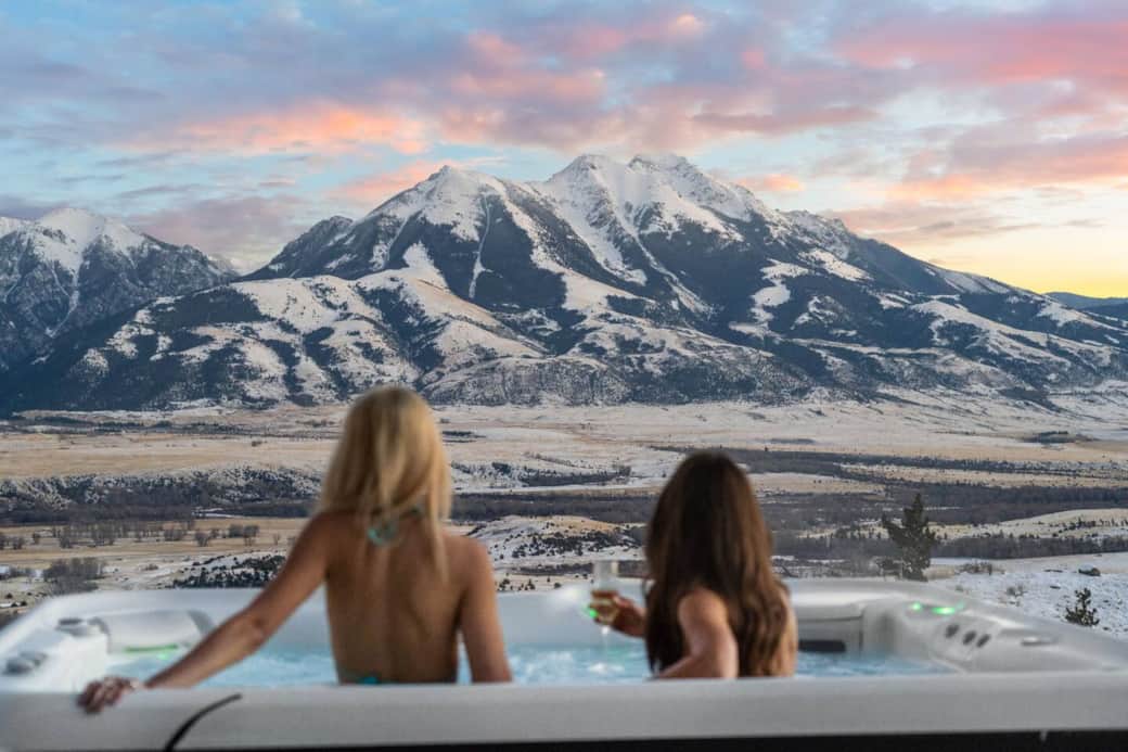 Mountain Wellness. Soak in the 8-person hot tub while watching the alpenglow. Mountain Wellness. Soak in the 8-person hot tub while watching the alpenglow.