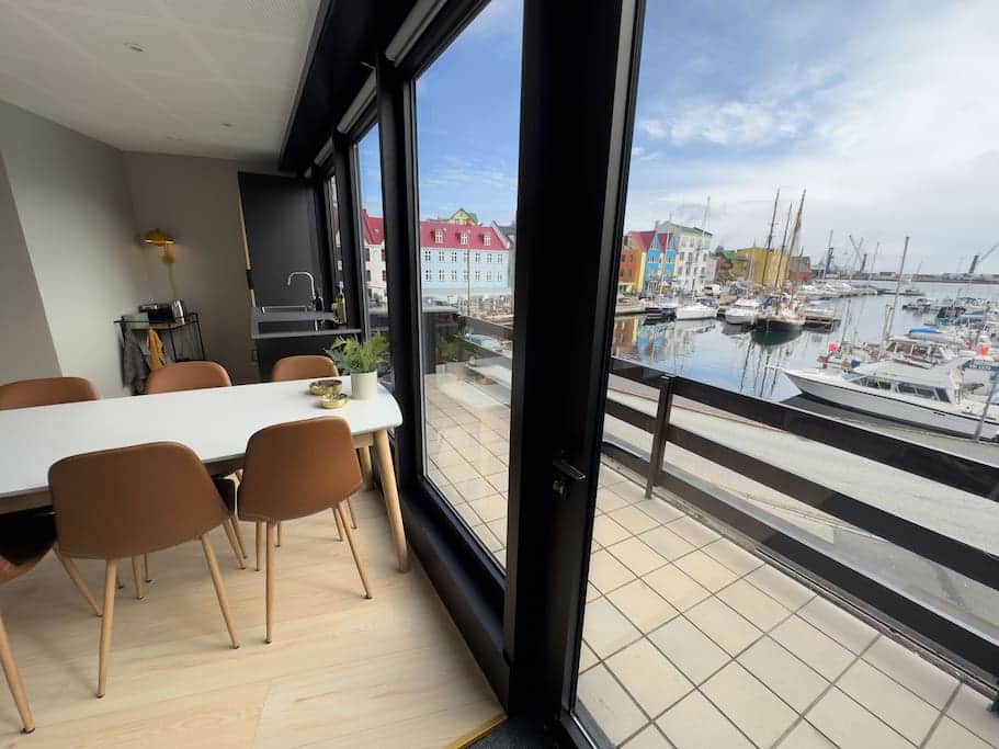 Start your day with a cup of coffee in the kitchen and take it with you outside to enjoy the view