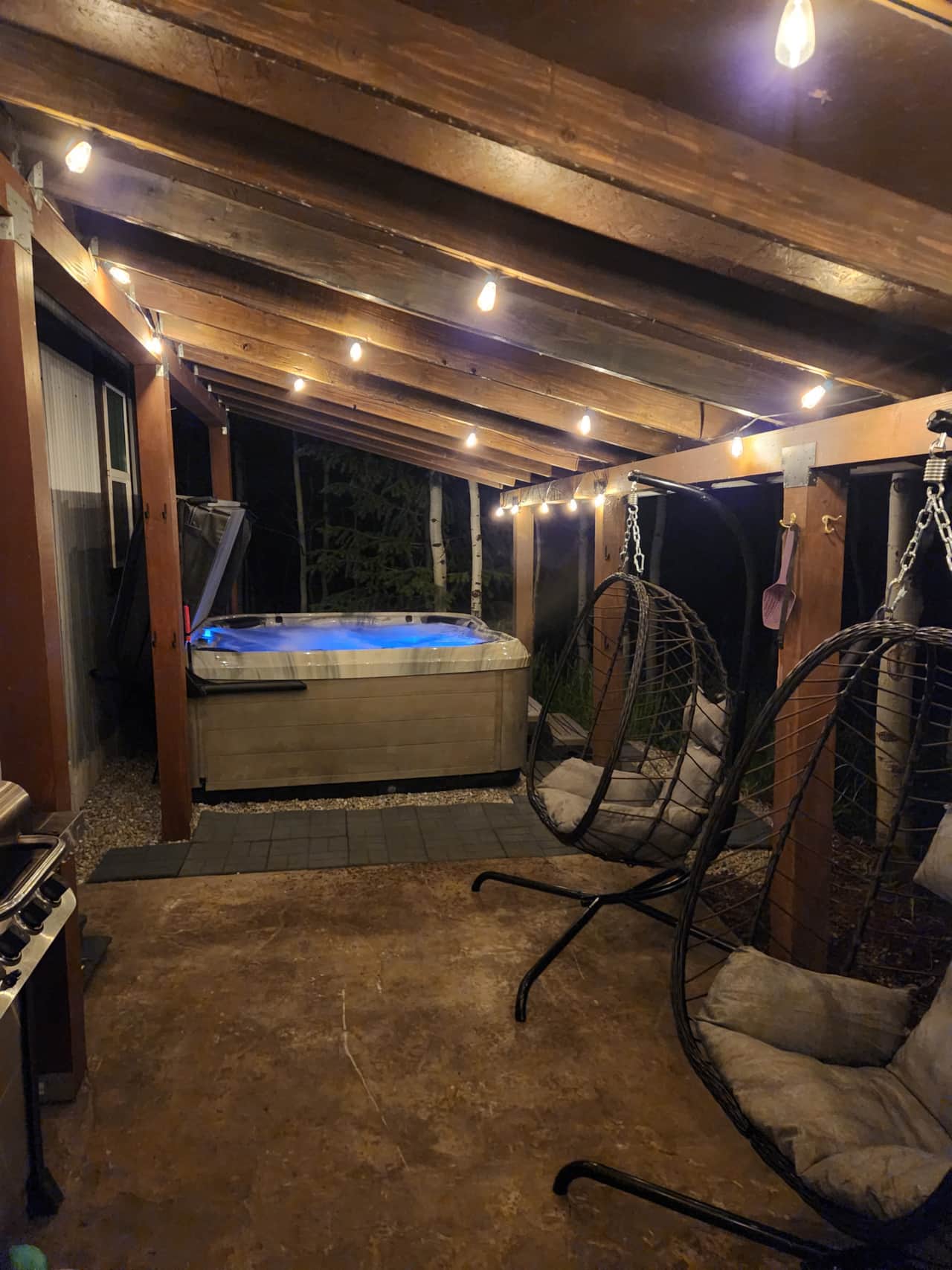 Covered Spa Lounge