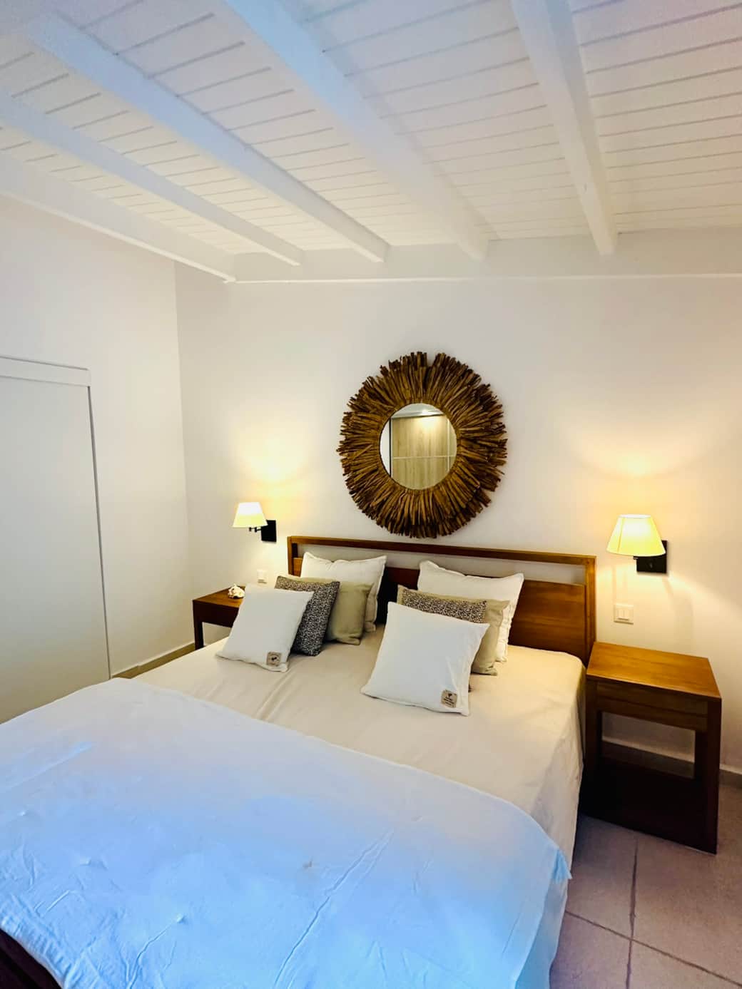 NBBC SXM Ocean Pearl room