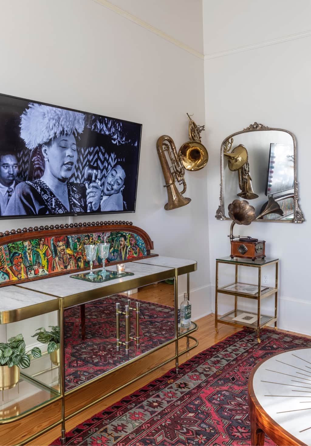 Luxury Rental New Orleans - Jazz - Living Room 3
