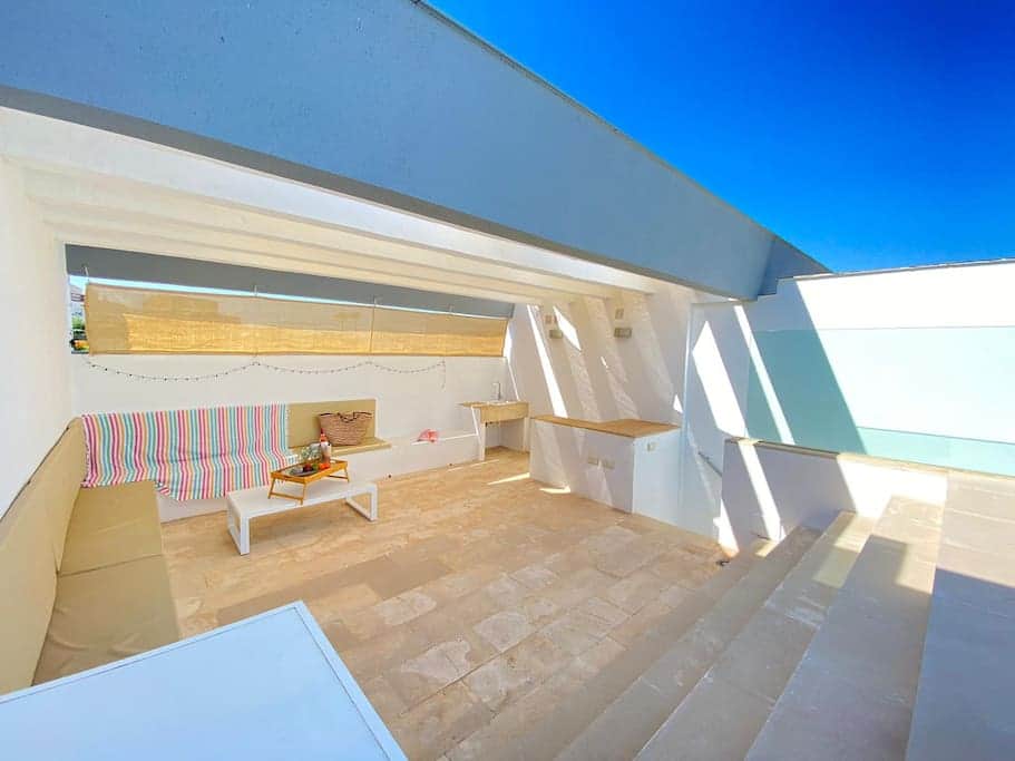 Relax on the roof-top sun terrace complete with drinks fridge, BBQ and sink.