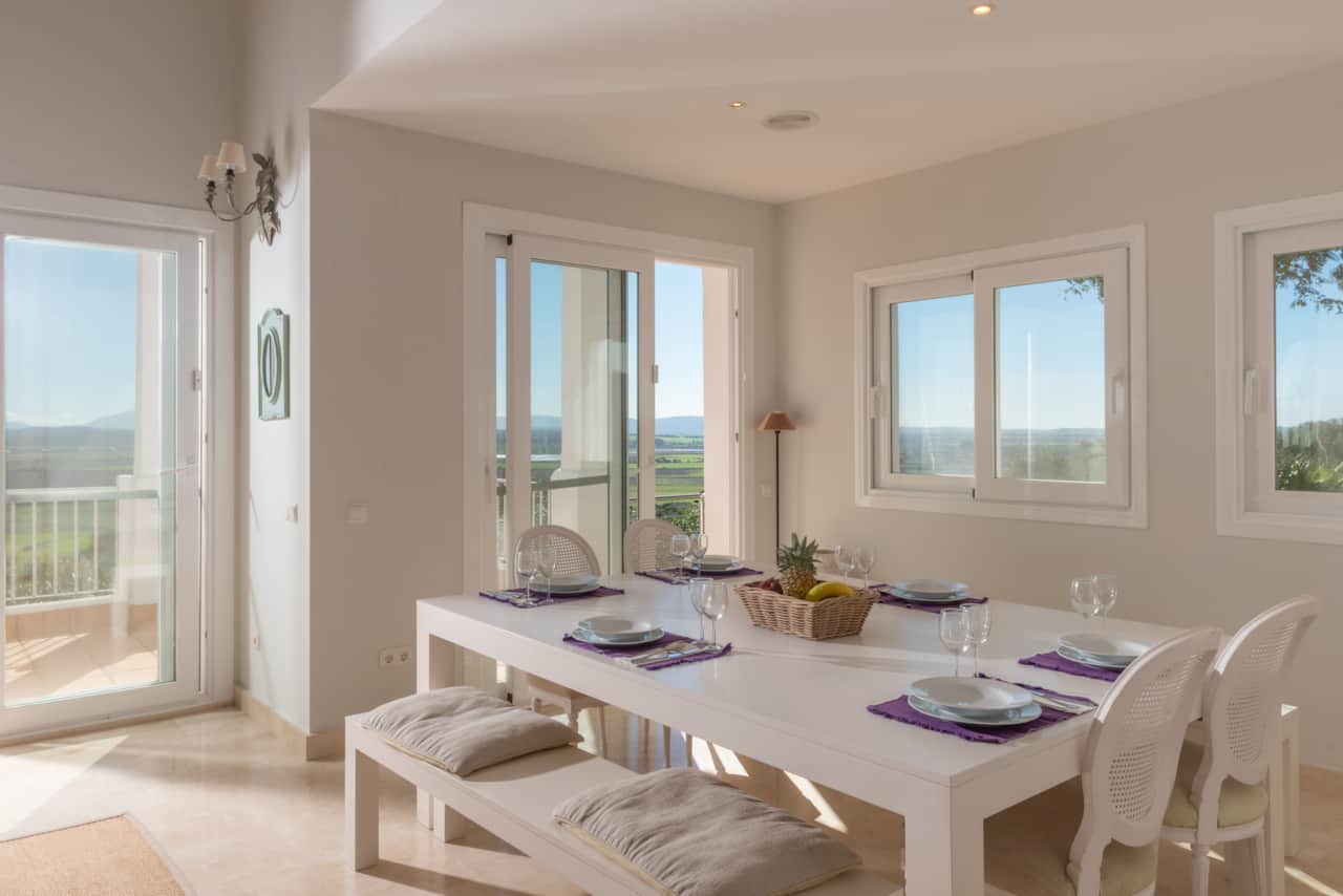 Villa Dalia Dining Room  