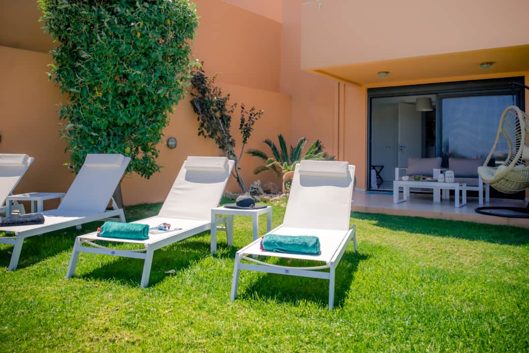 Garden - sun beds