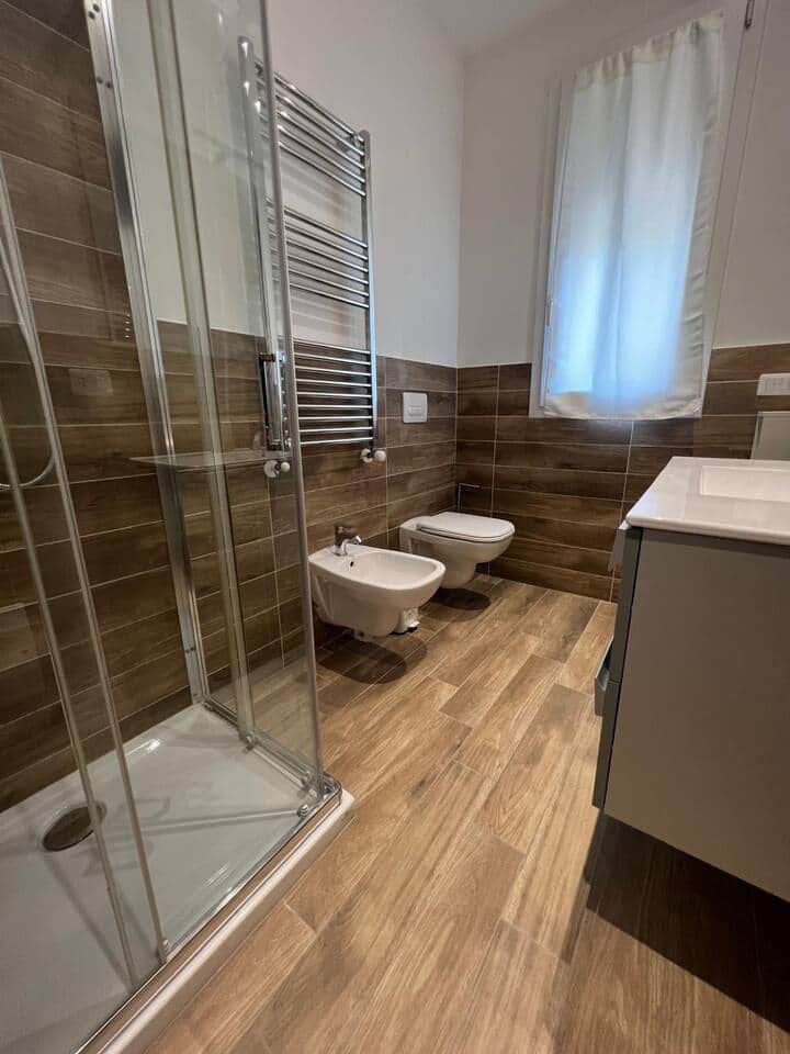 BAGNO 1