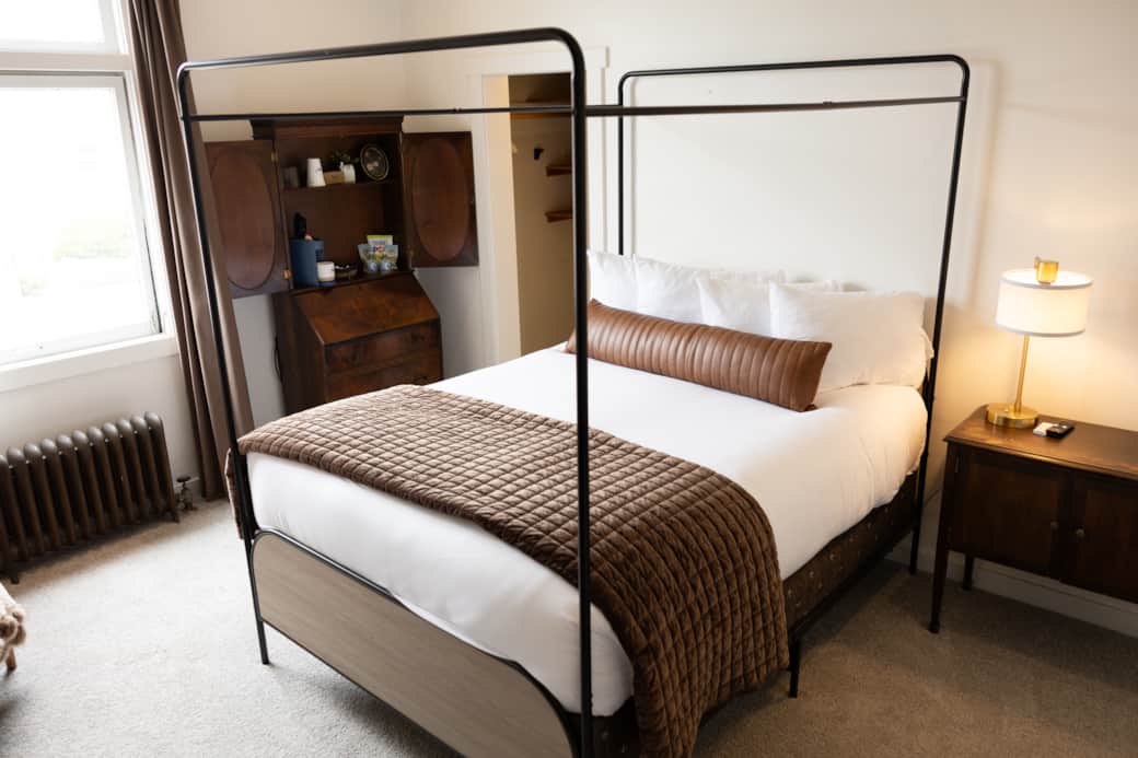 Queen Bed